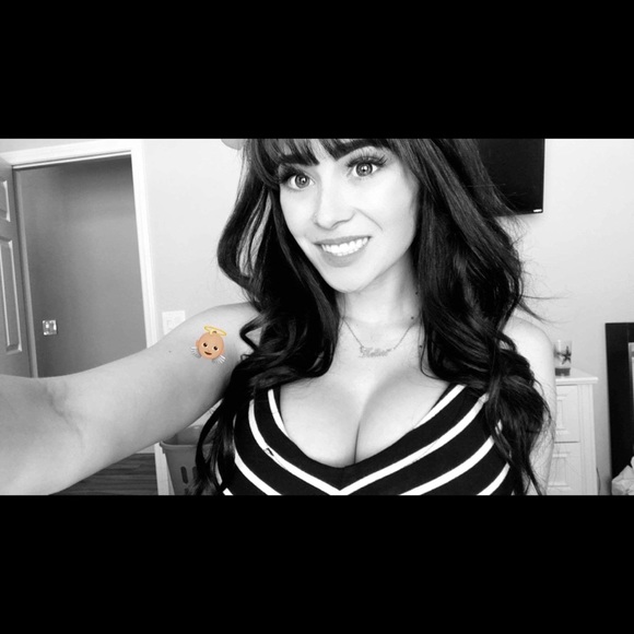 Meet your Posher, Kellsie - Picture 3 of 6